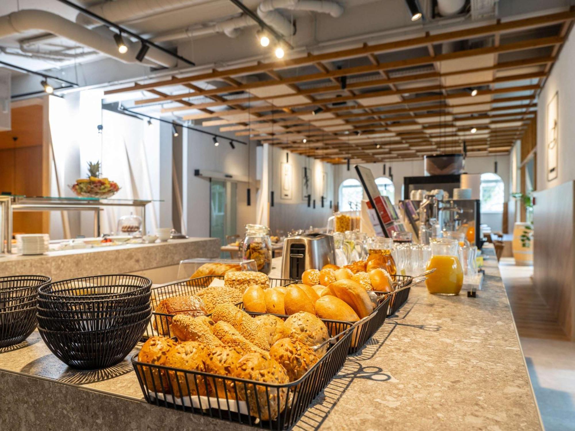 Ibis Styles Graz Messe Hotell Exteriör bild