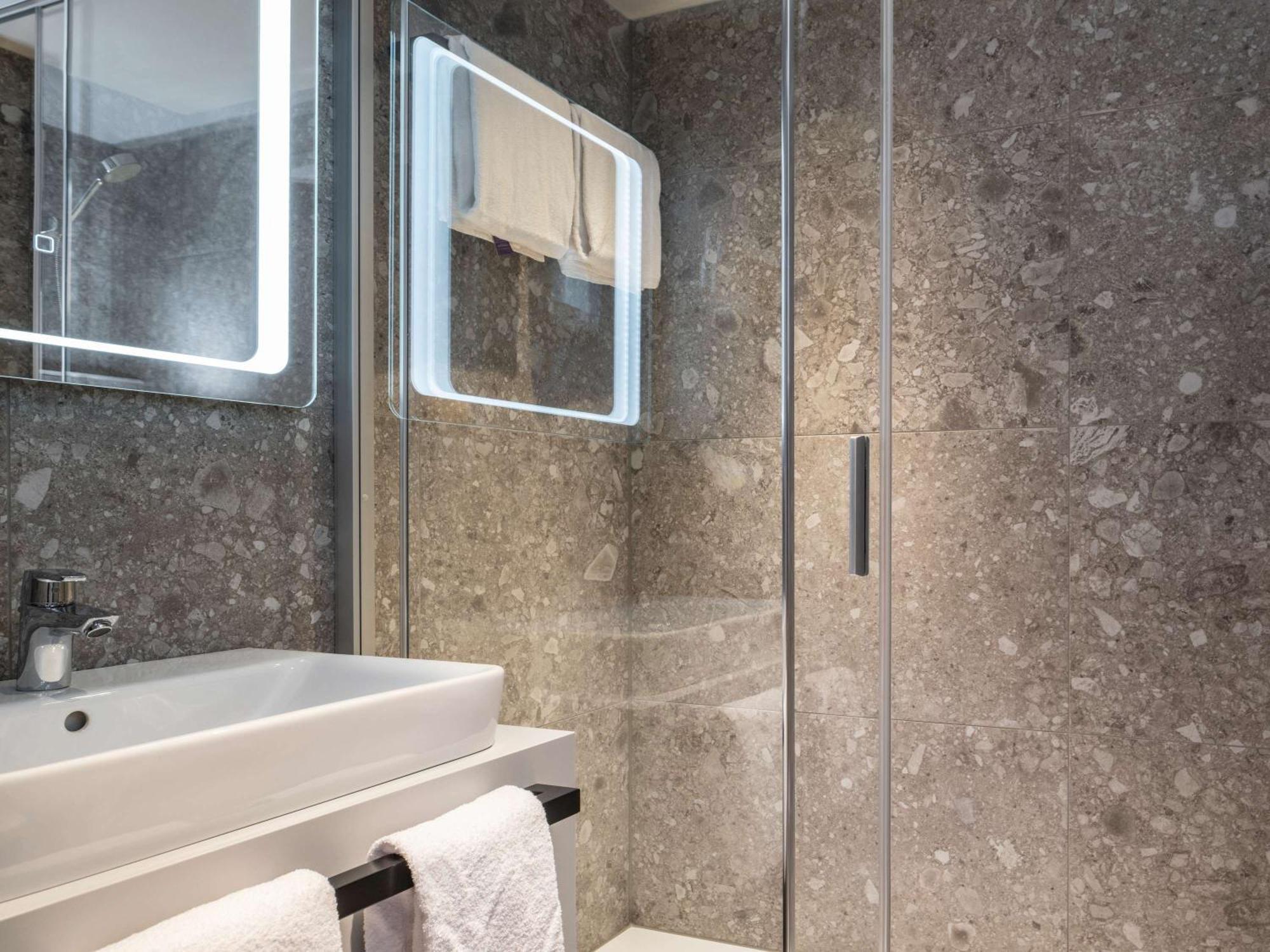 Ibis Styles Graz Messe Hotell Exteriör bild
